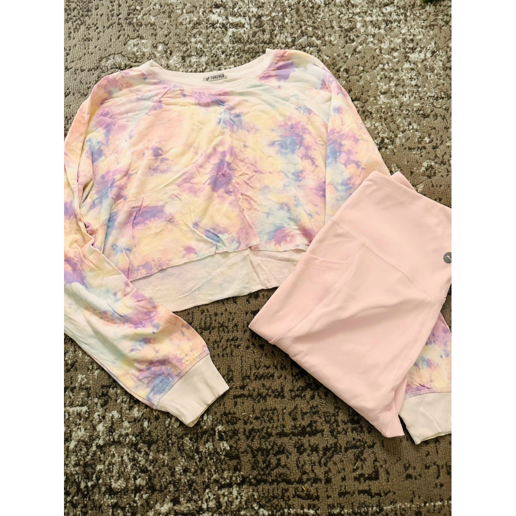 preloved one set sport pakaian olahraga outfit olahraga zumba warna pastel