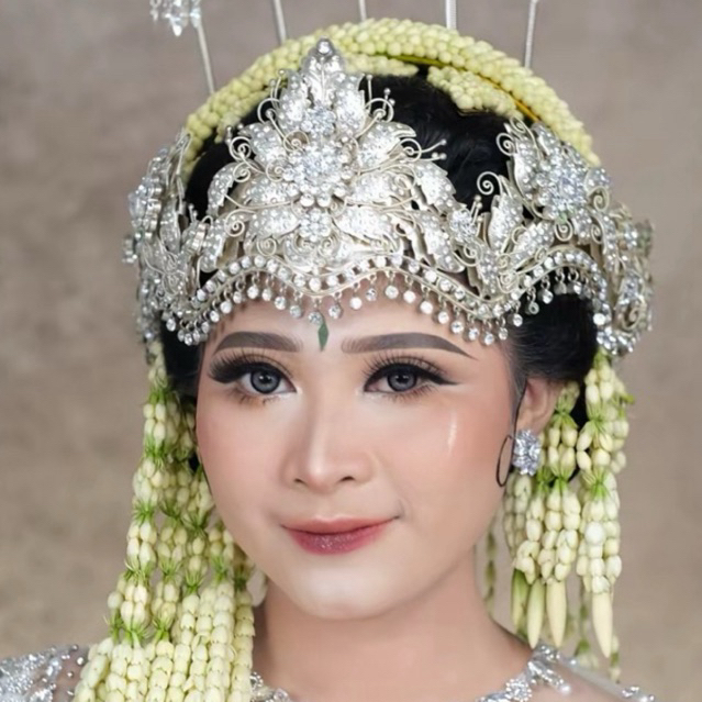 SIGER HERLIN KENZA BATU TANAM