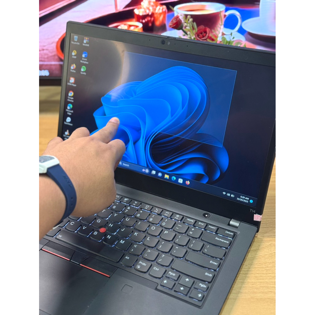 LENOVO THINKPAD T14 Core i7 gen 10 16/256 Touchscreen