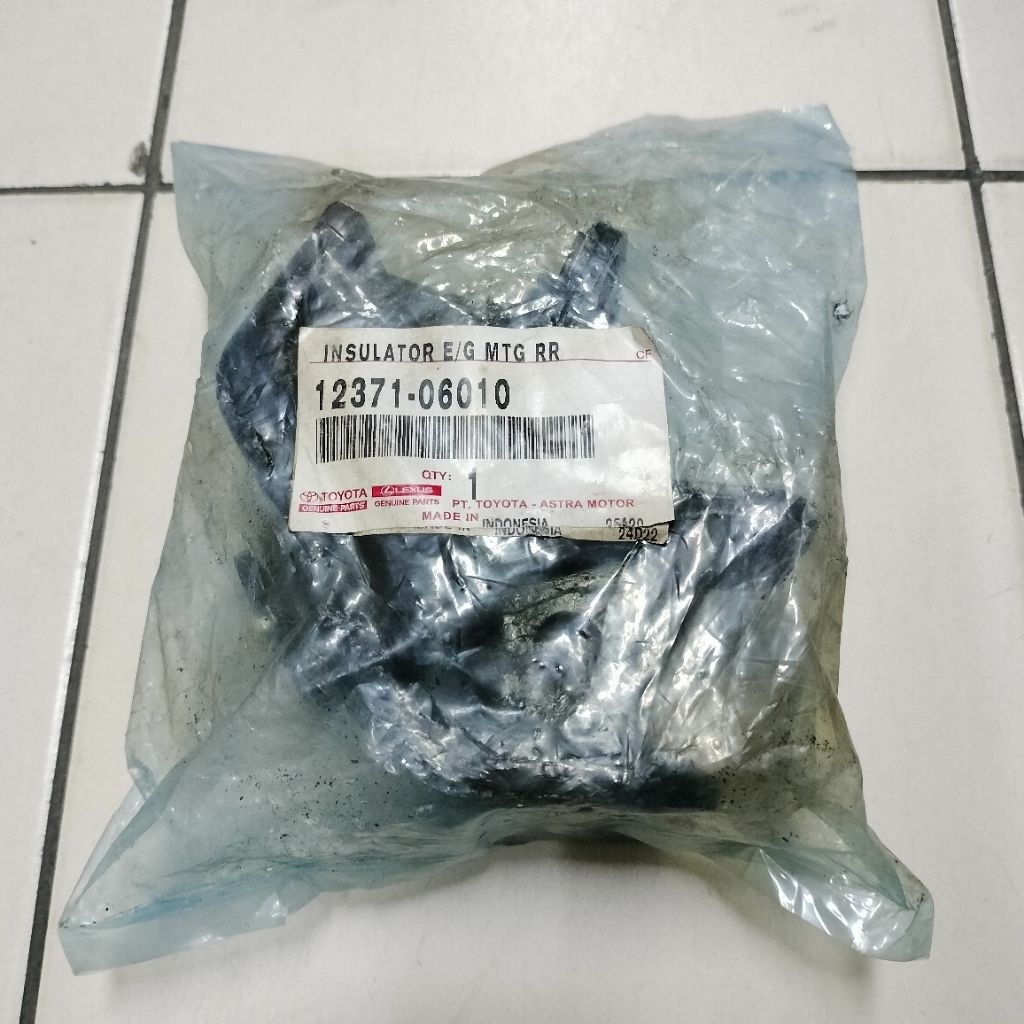 Engine Mounting Transmisi Kijang Super Grand Kapsul Ori 12371-06010