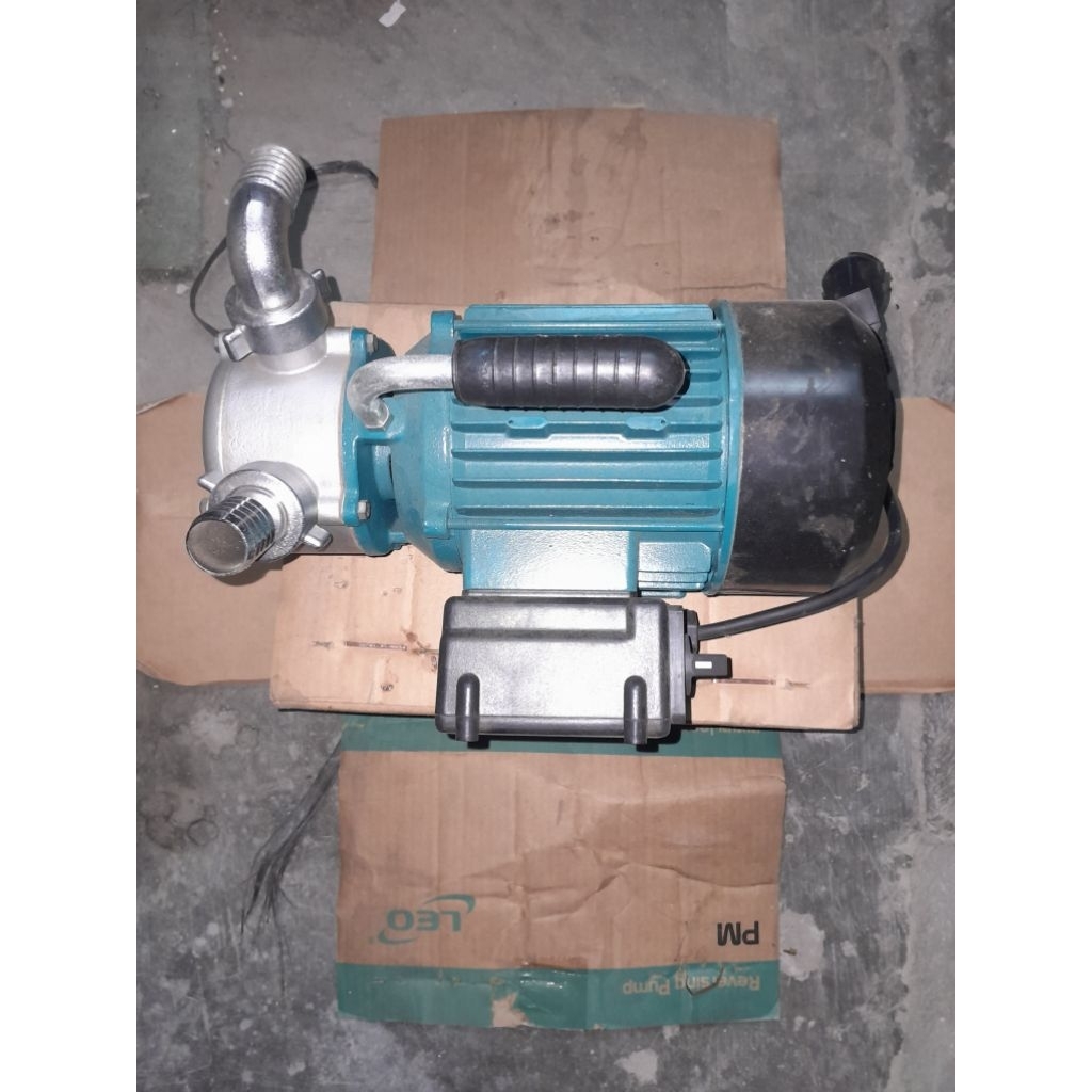 Pompa Oli LEO, Model PM25.