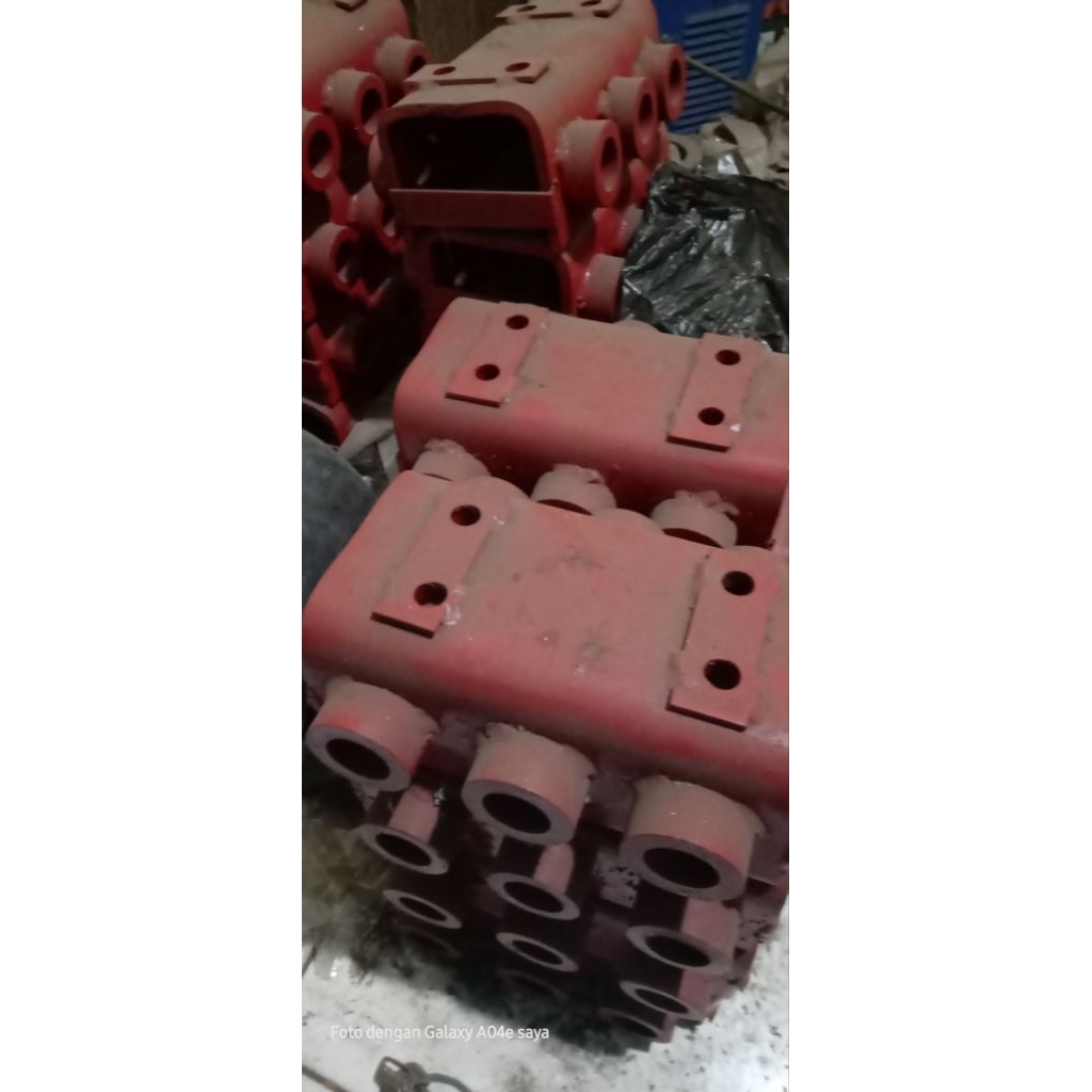 dudukan ,gandengan traktor tl800