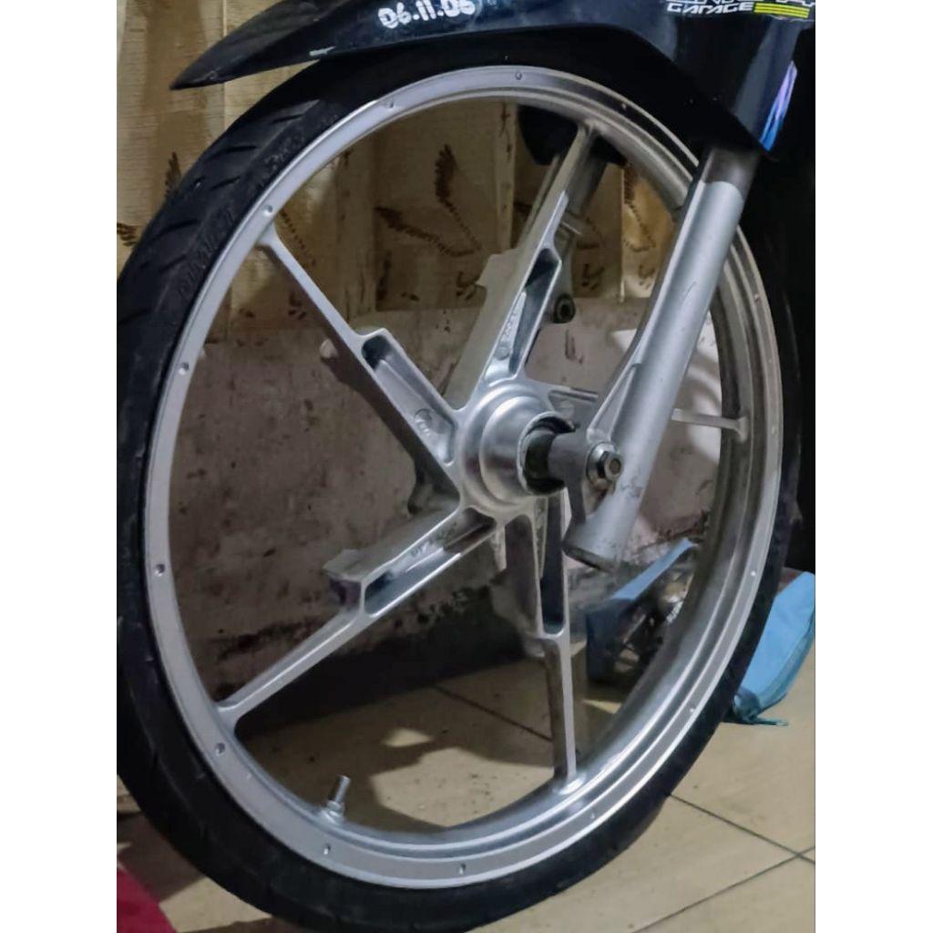 velg fu potongan ninggal ban