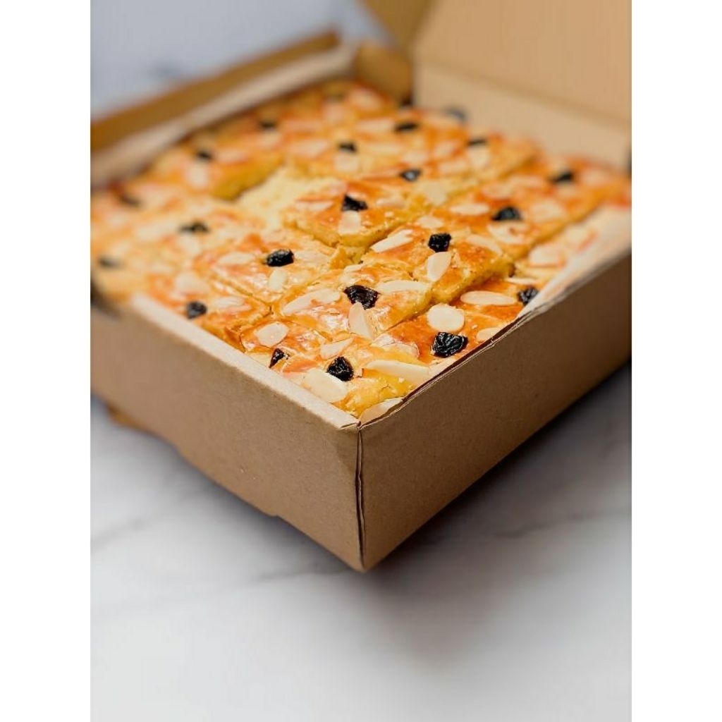 Hellobrown Lekker Holland Sekat (R) | Kue