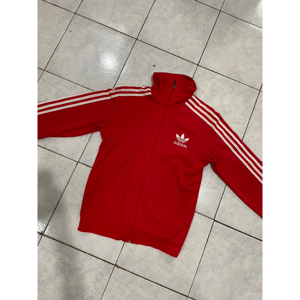 ADIDAS TRACKTOP EUROPA RED SIZE S-M