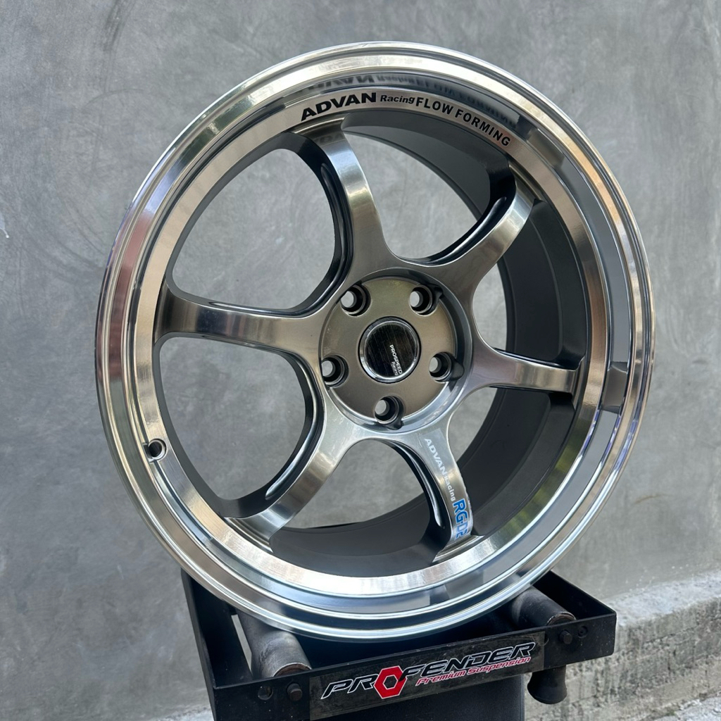 Velg Ring 18 Civic Venturer Innova Zenix Crv Wrv Camry Hrv Advan RGD2 RGD R18