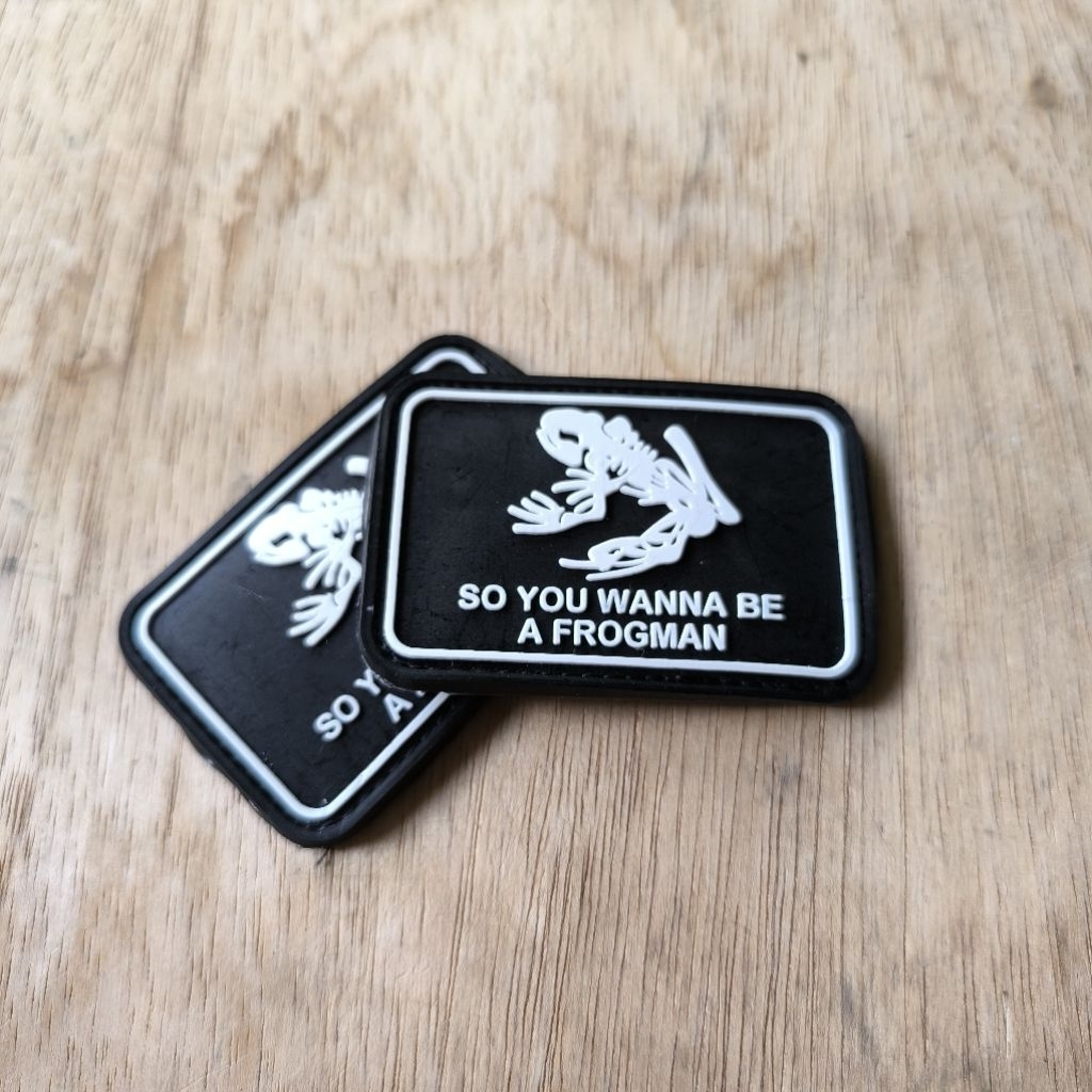 rubber patch logo frogman tempelan emblem aksesoris karet