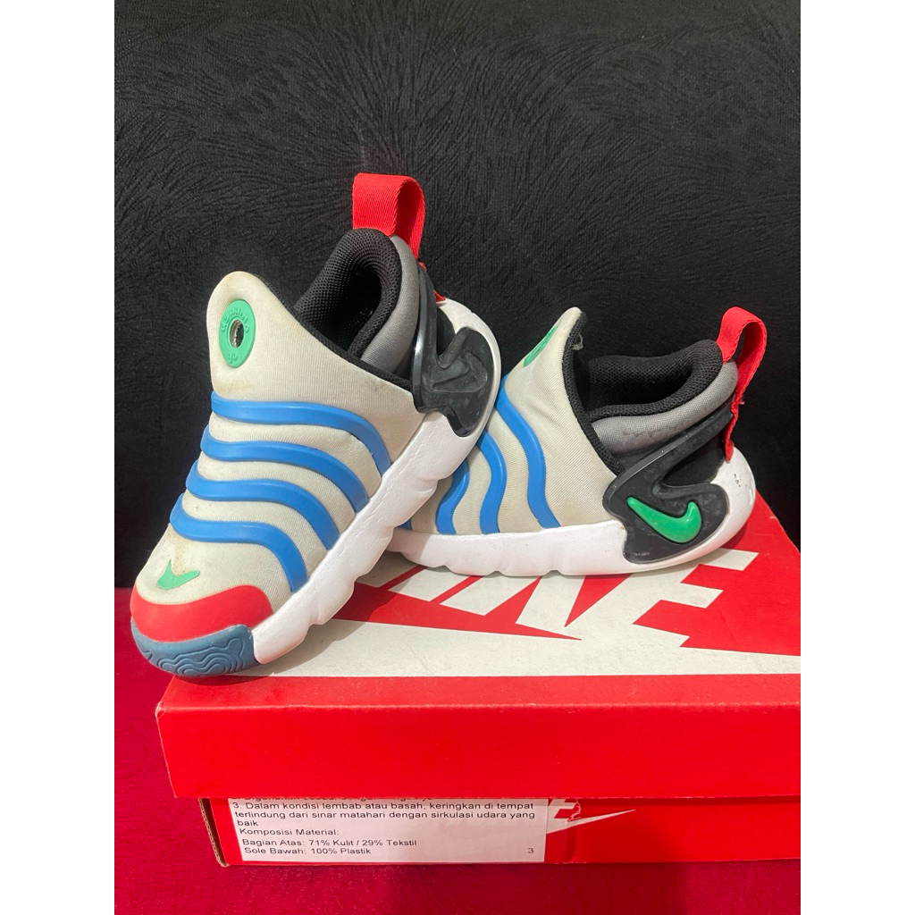 preloved NIKE DYNAMO GO SHOES BLUE  FOR TODDLER