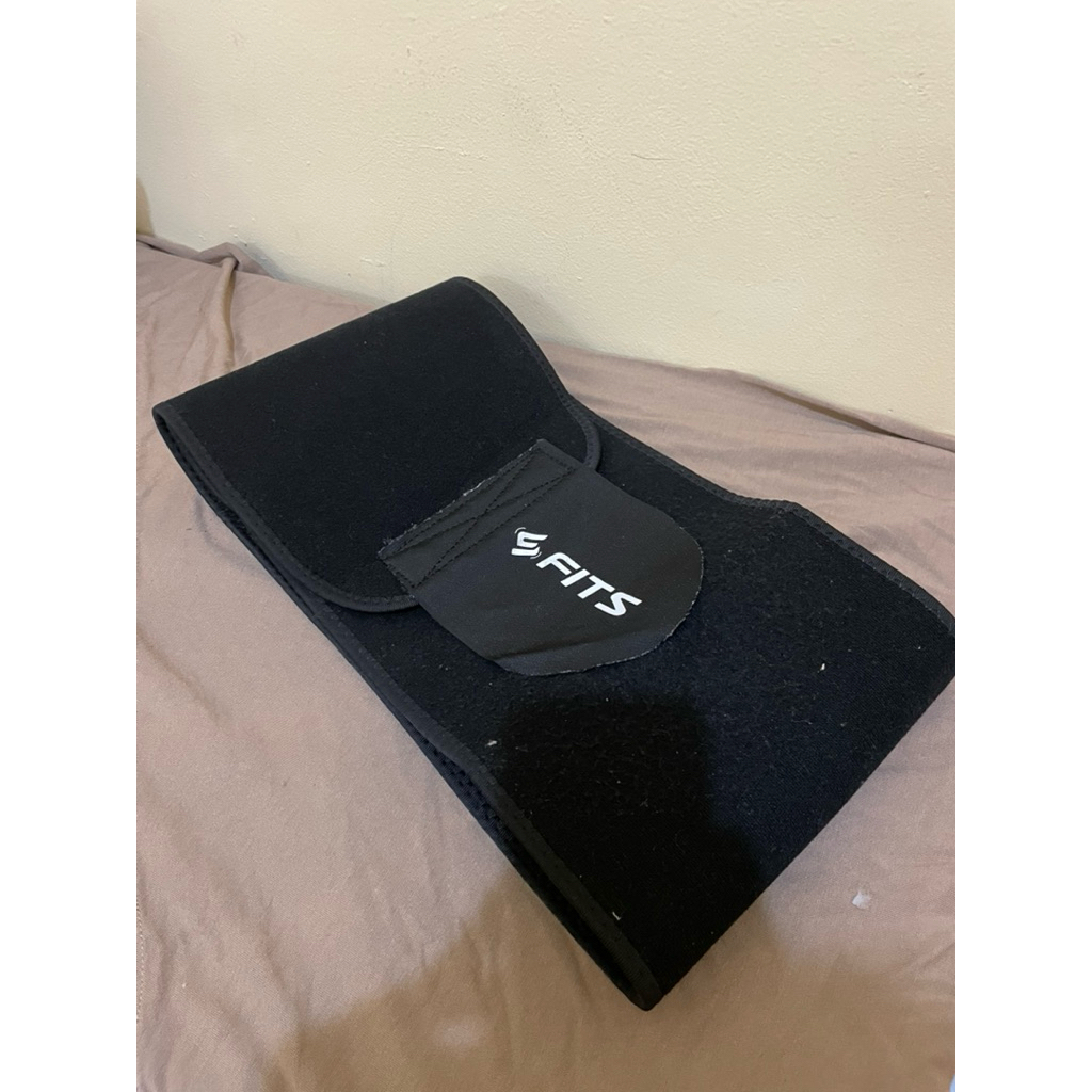 preloved korset olahraga