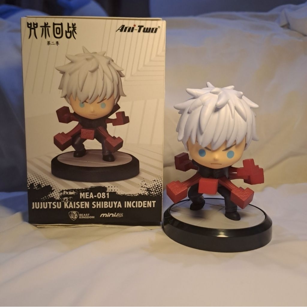 jujutsu kaisen official merch gojo figure