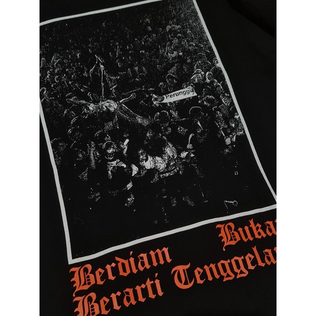 Merch Perunggu Per Hari Ini