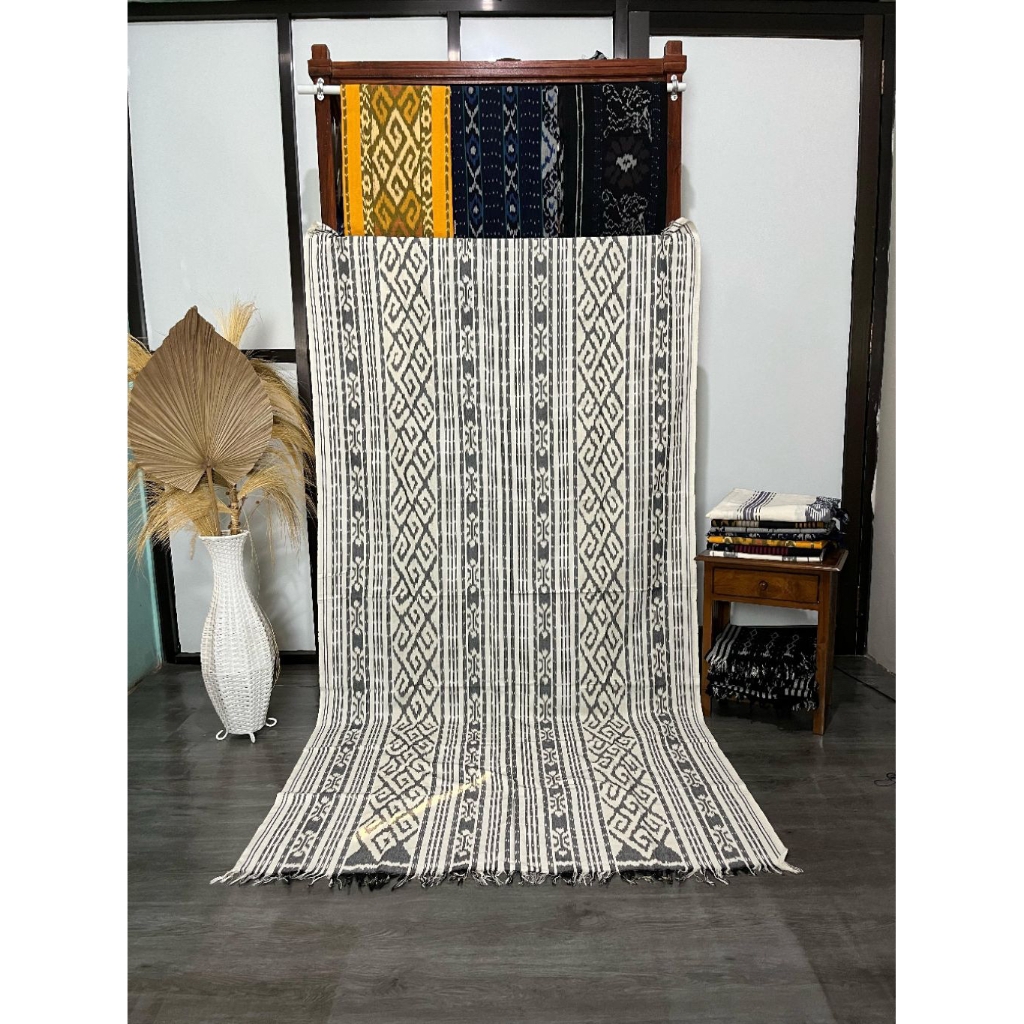 [FANTASY ETNIK]KAIN TENUN JEPARA|KAIN TENUN TROSO|KAIN TENUN TORAJA|KAIN TENUN MOTIF(SEJUTA UMAT PUT