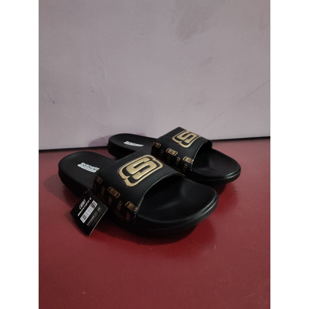Sandal Skechers pria/Sandal Slop Pria Skechers Hitam Gold series Premium