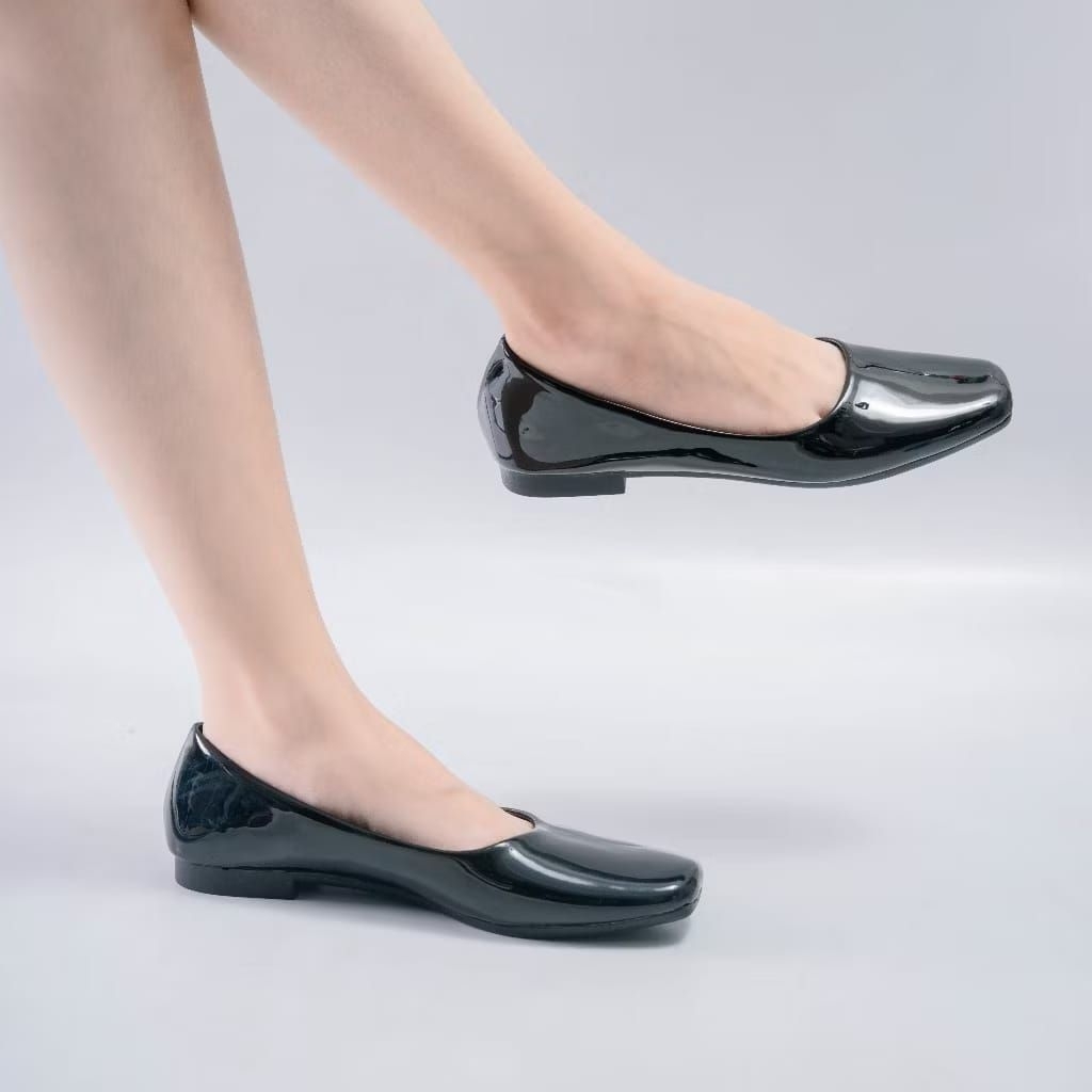 I&N Flat Shoes Wanita Sandal Balet Polos Sintetis LT 07