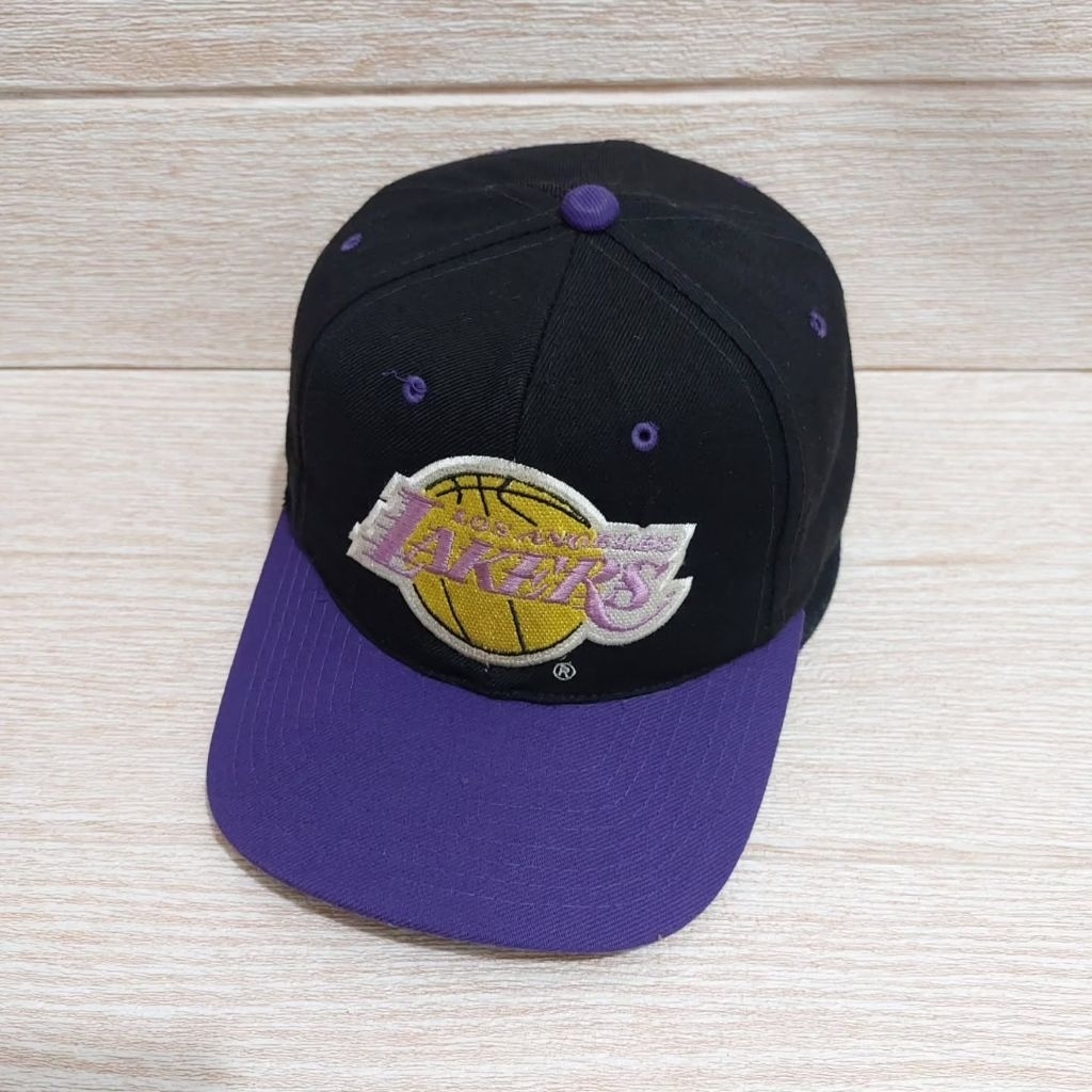 topi snapback vintage la lakers yupoong