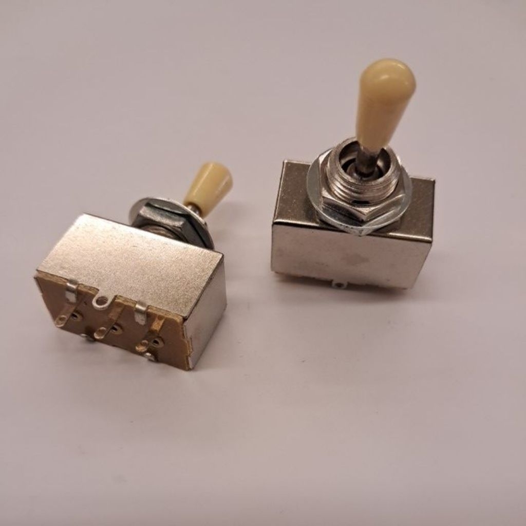 Switch Togel Kotak / Switch Togel / Switch Gitar / Switch Gitar Togel Kotak 3 W