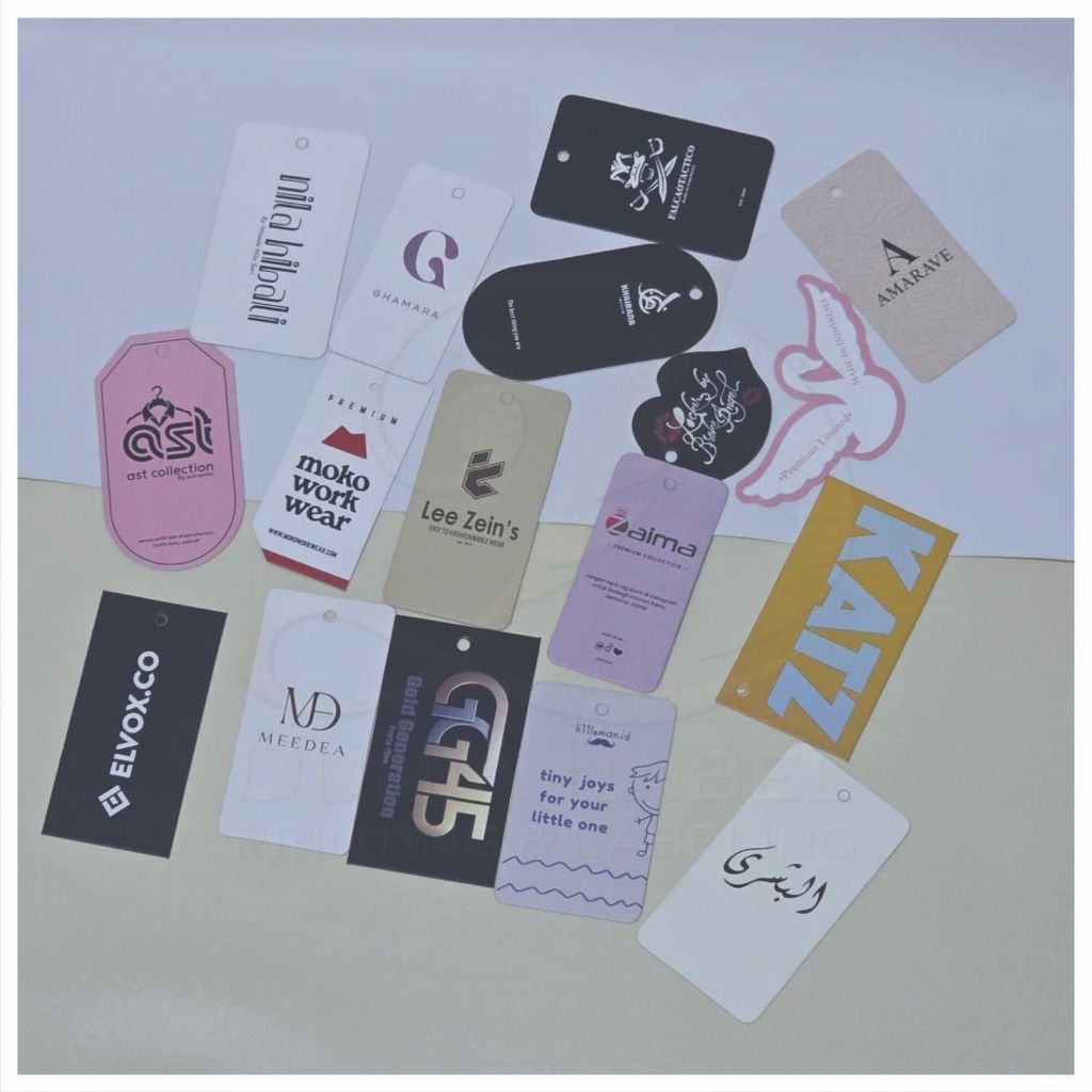 Hangtag tebal custom ( FREE DESIGN)  hangtag tebal premium tebal 700gsm