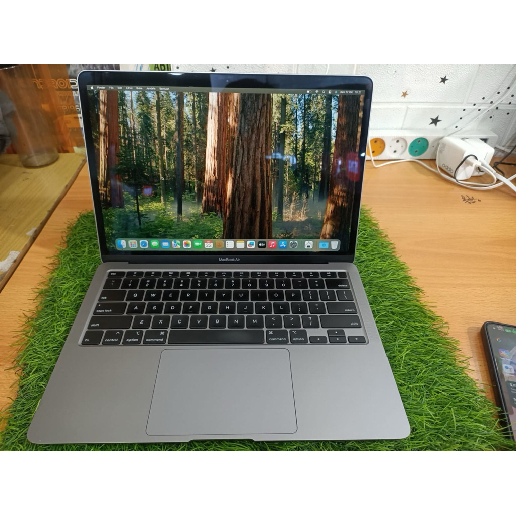 Macbook air retina 2020 second