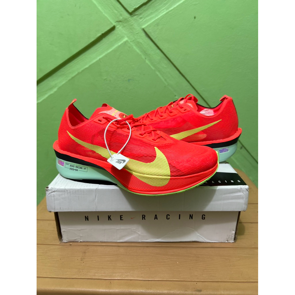 Sepatu Running NikeVaporfly 4
