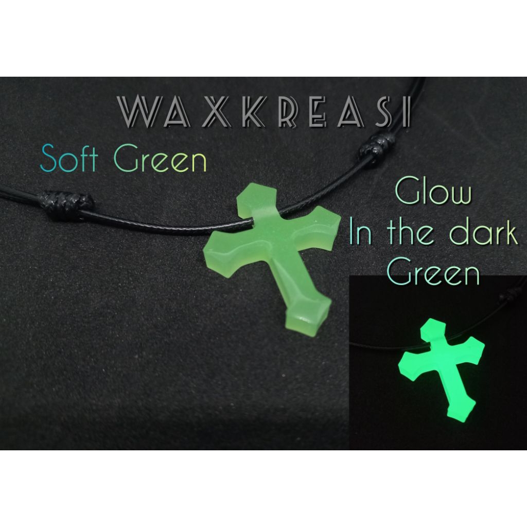 Kalung Salib Rosario Warna Hijau Lembut Glow in the dark Nyala