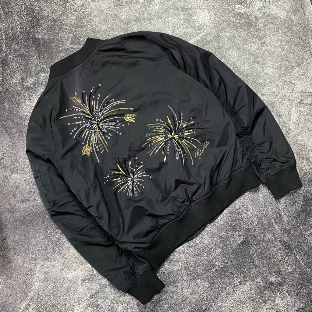 Jaket Bomber By Guess