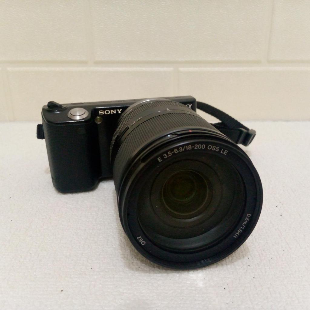 Sony Nex 5 kamera mirrolles lensa Sony 18-200 mm
