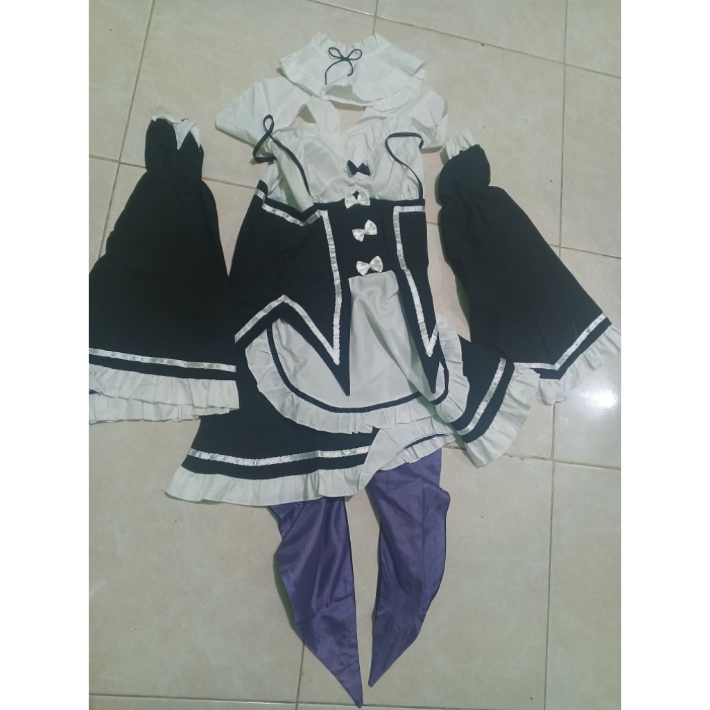 Preloved Fullset Baju Costume Cosplay Set Ram Rem Re Zero Maid Dress Size M Lolita Kawai Nekomimi Hi