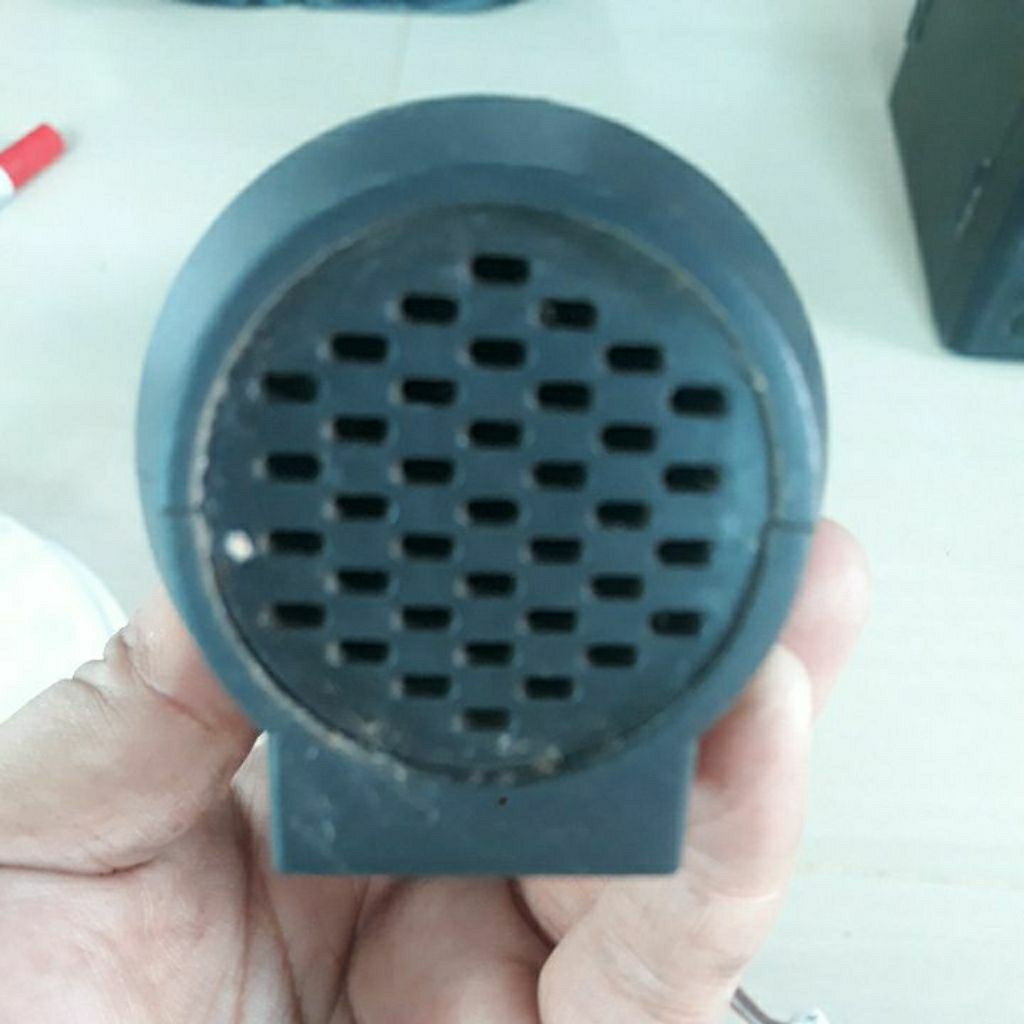 Speaker 2 in plus box t,34 cm, harga per biji