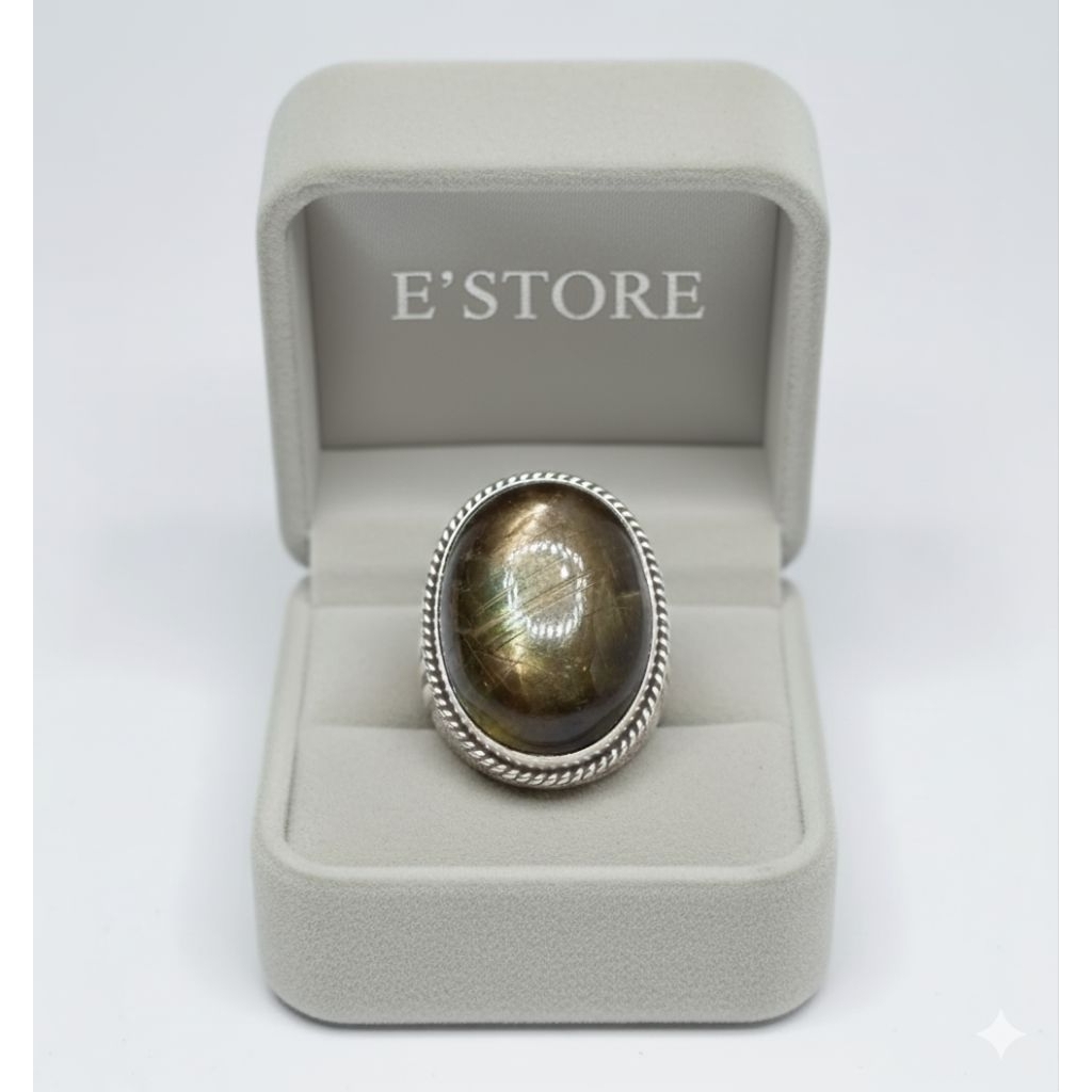 batu Black safir golden star