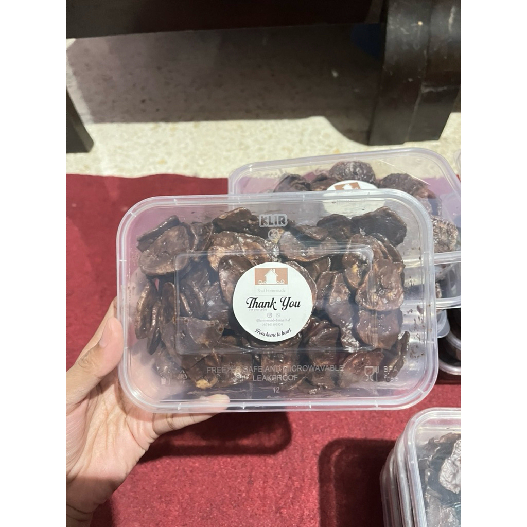 kripik pisang coklat (banana chips chocolate)