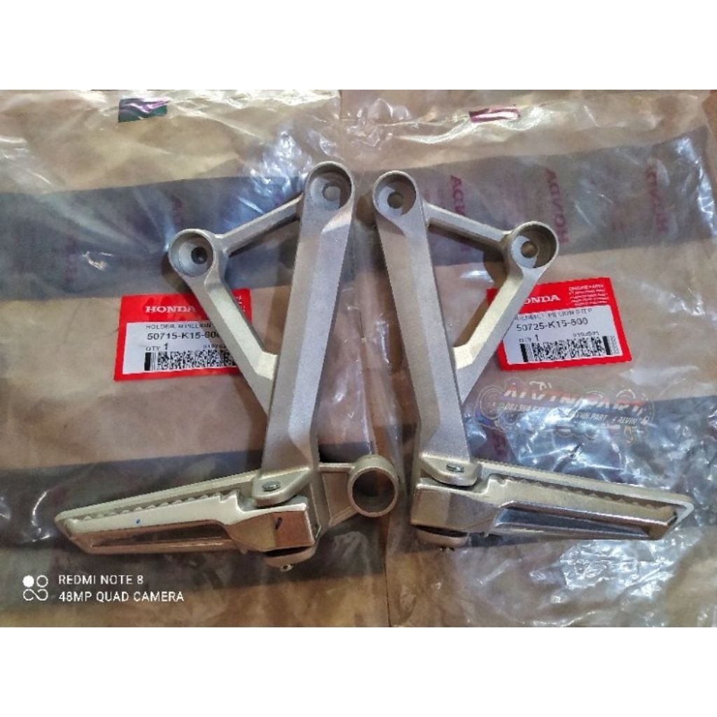 footstep belakang cb150r v3 v4 original baru