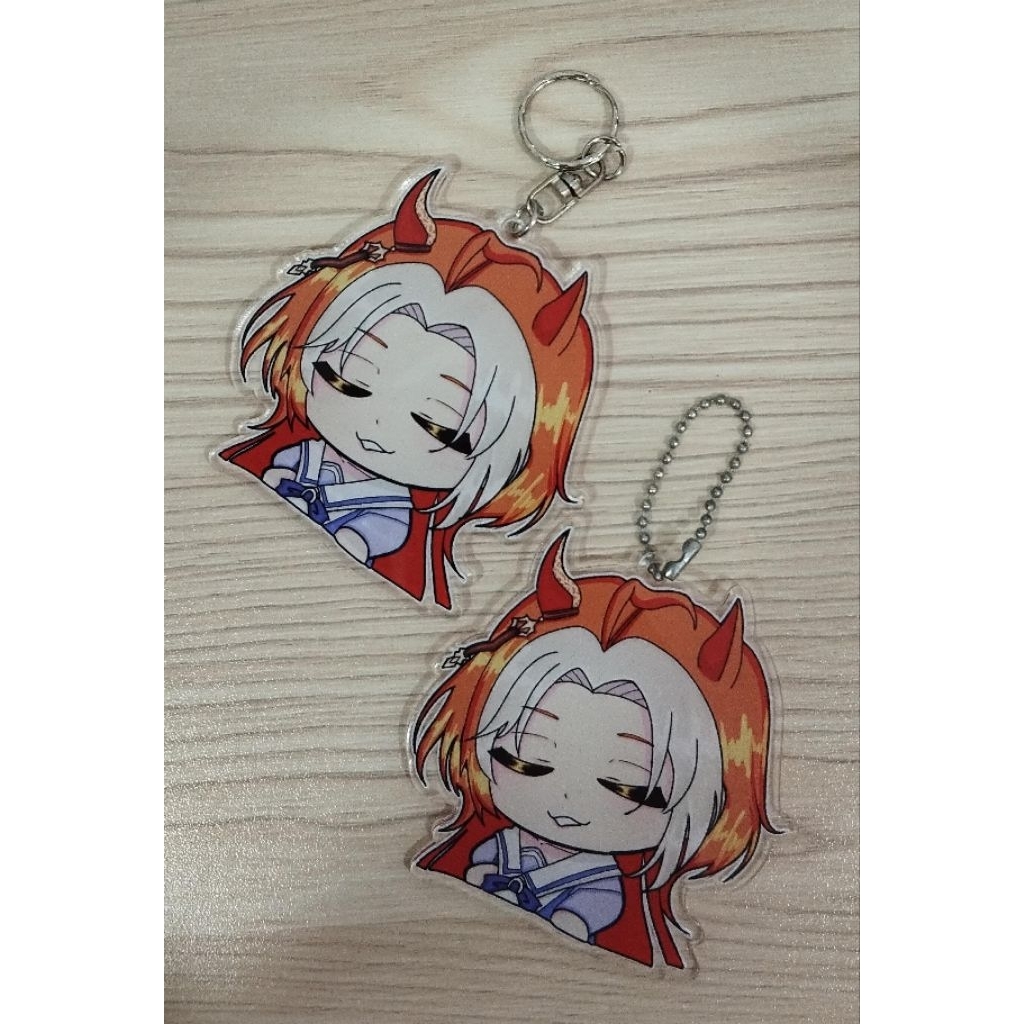 Acrylic keychain custom