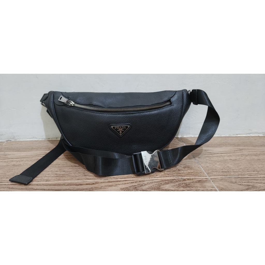 Preloved tas wb Prada