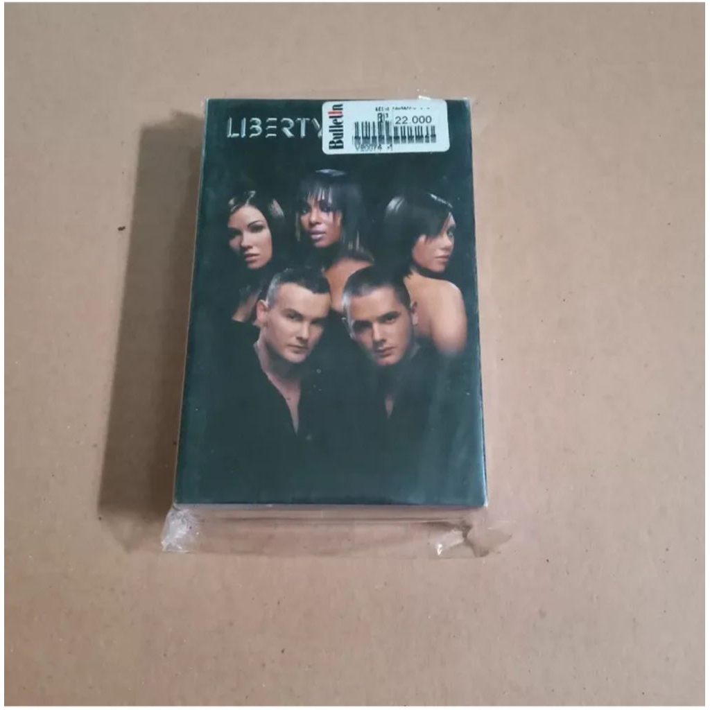 Liberty X - Being Somebody Kaset