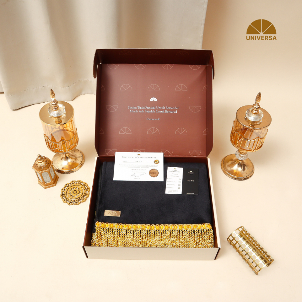 (New Box) Universa Sajadah Dewasa HITAM (L) - Sajadah Black Polos, Sajadah Bulu Busa Kulit Rumbai