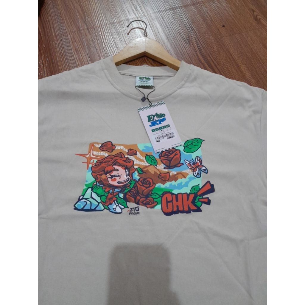 tshirt erigo x jky 48 chika.