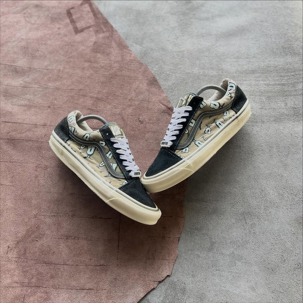 Vans Old School x Undefeated