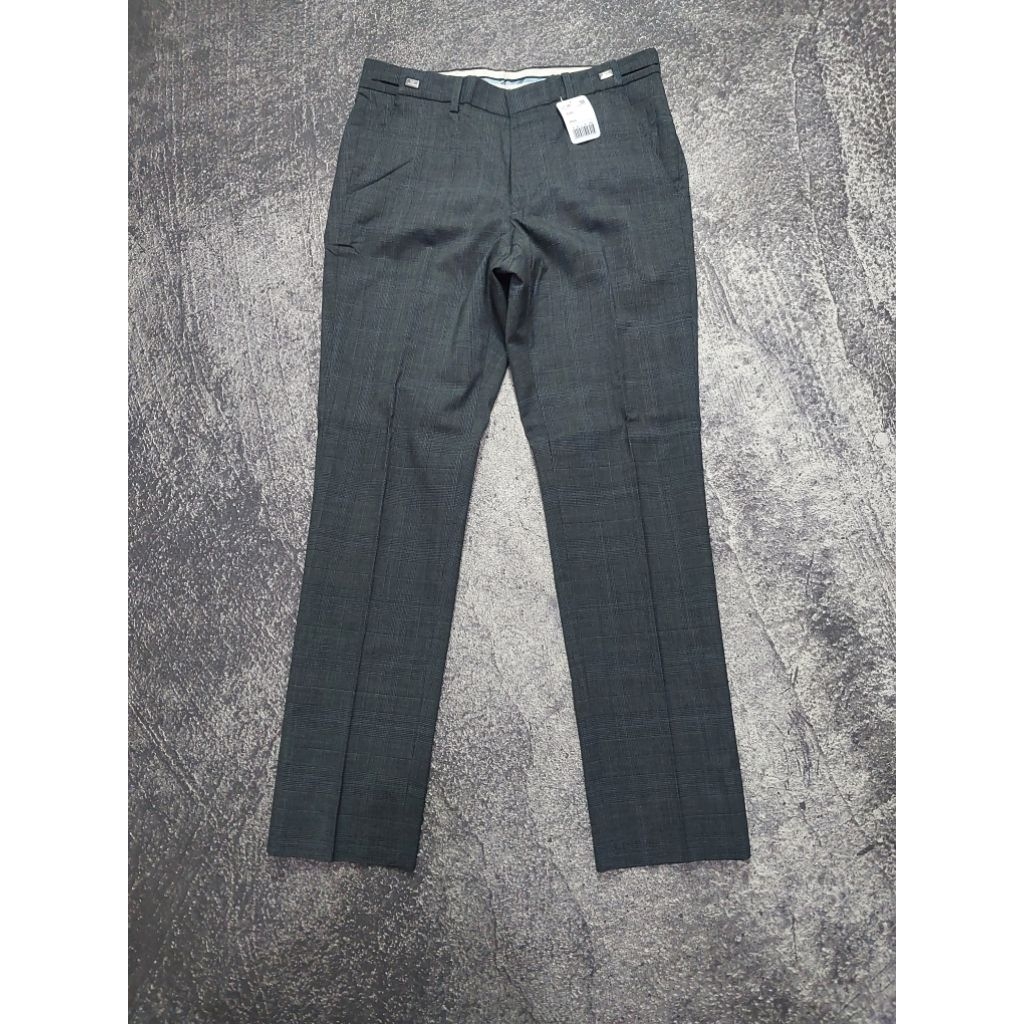 P 87 celana formal skoolooks size 28