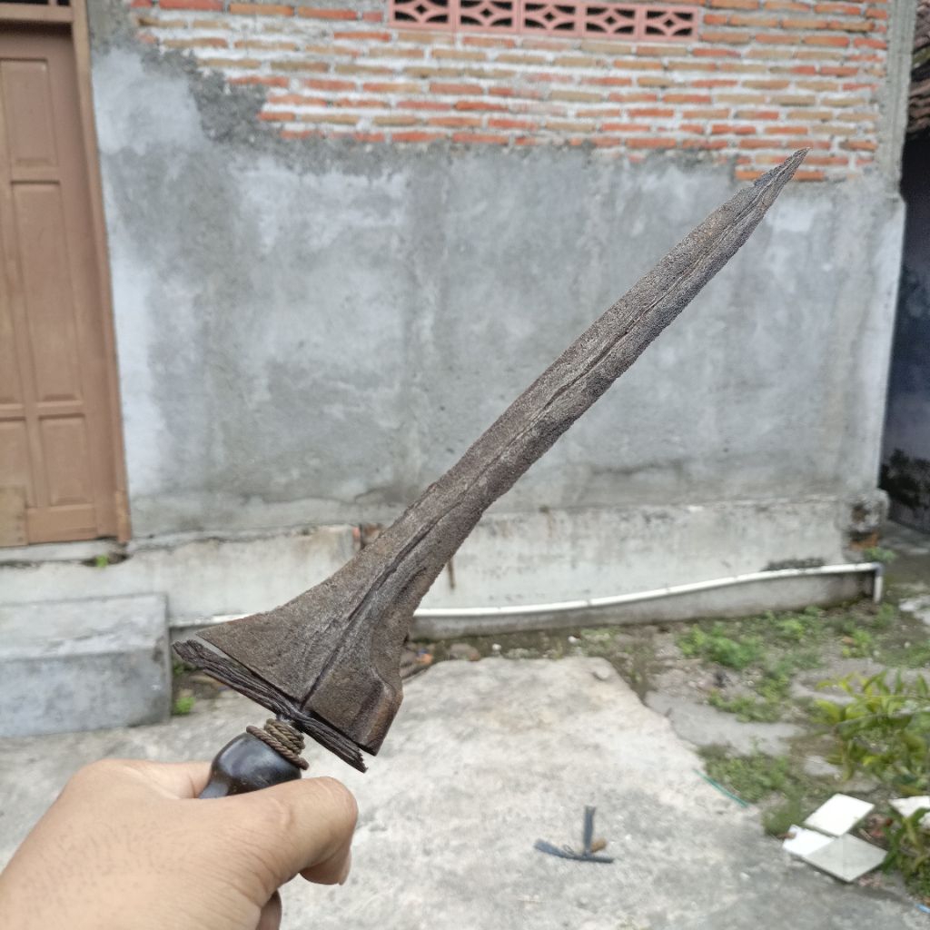 keris tilam upih sepuh sodo lanang