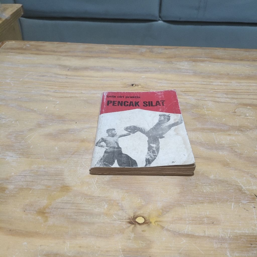 Buku Bela Diri Praktis Pencak Silat