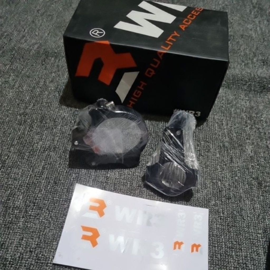 DUDUKAN STEERING DAMPER KAWASAKI NINJA 150 RR