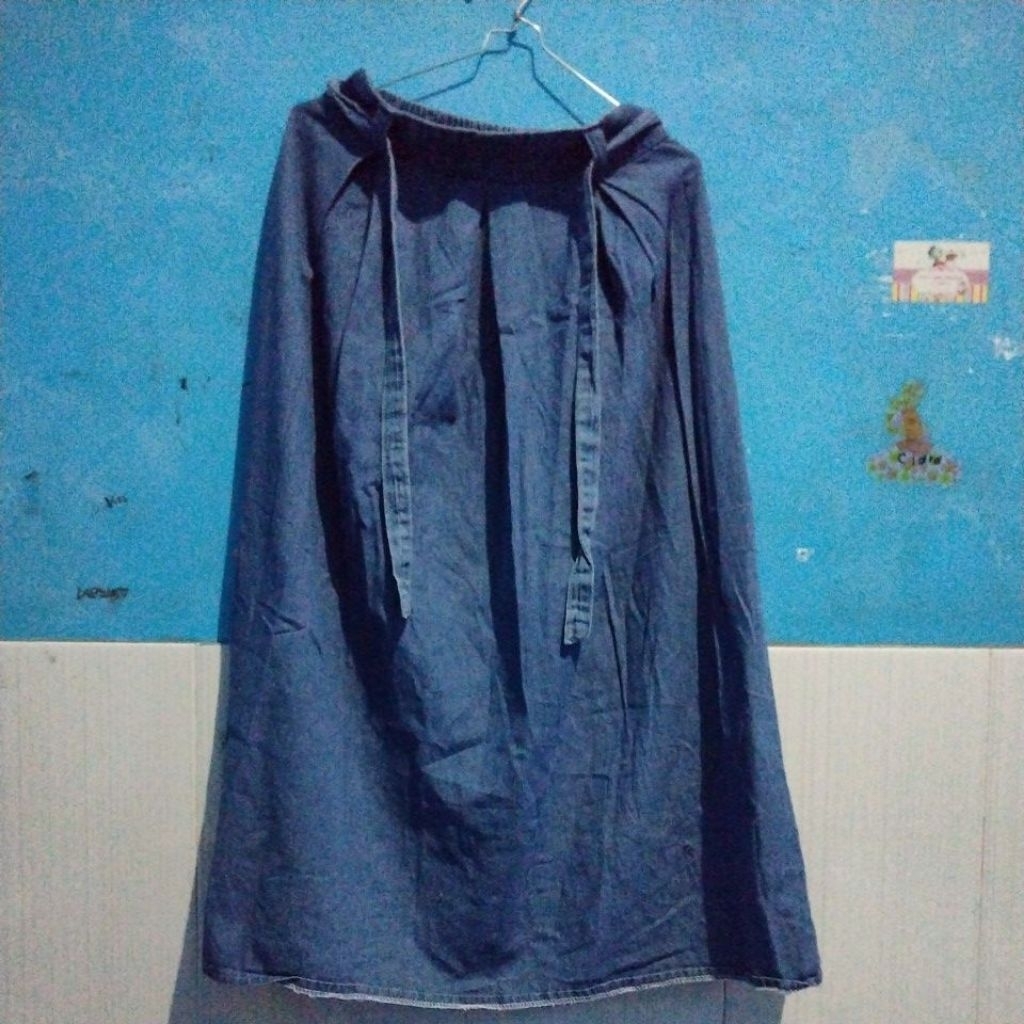 rok bawahan jeans biru model klok