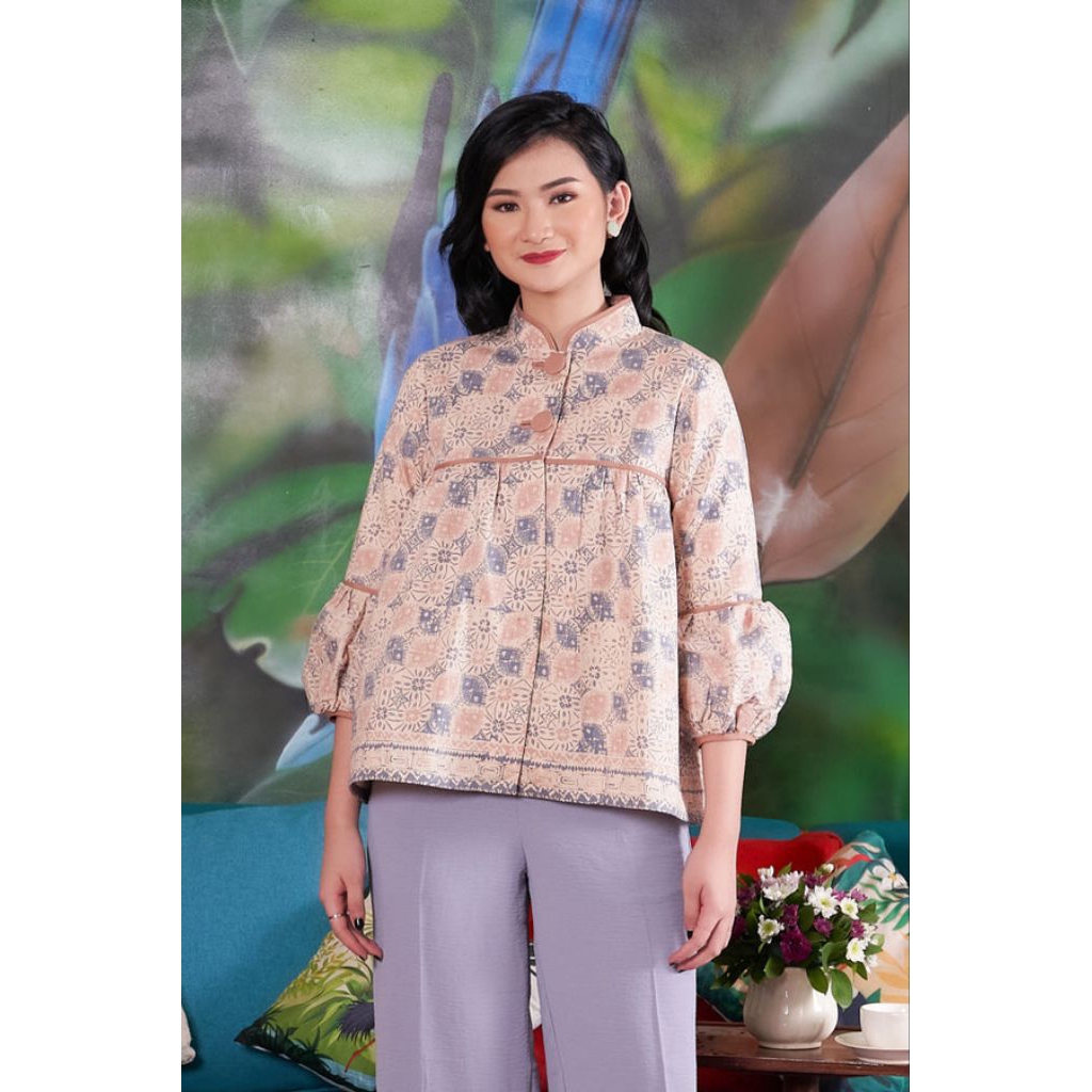 PRELOVED NONA RARA Batik Kiyomi Cirebon Baju Kerja Blouse