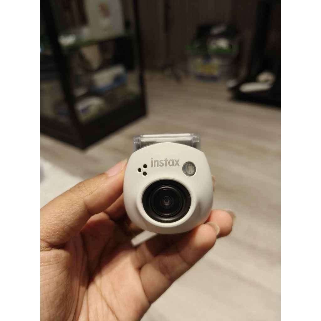 kamera instax pal