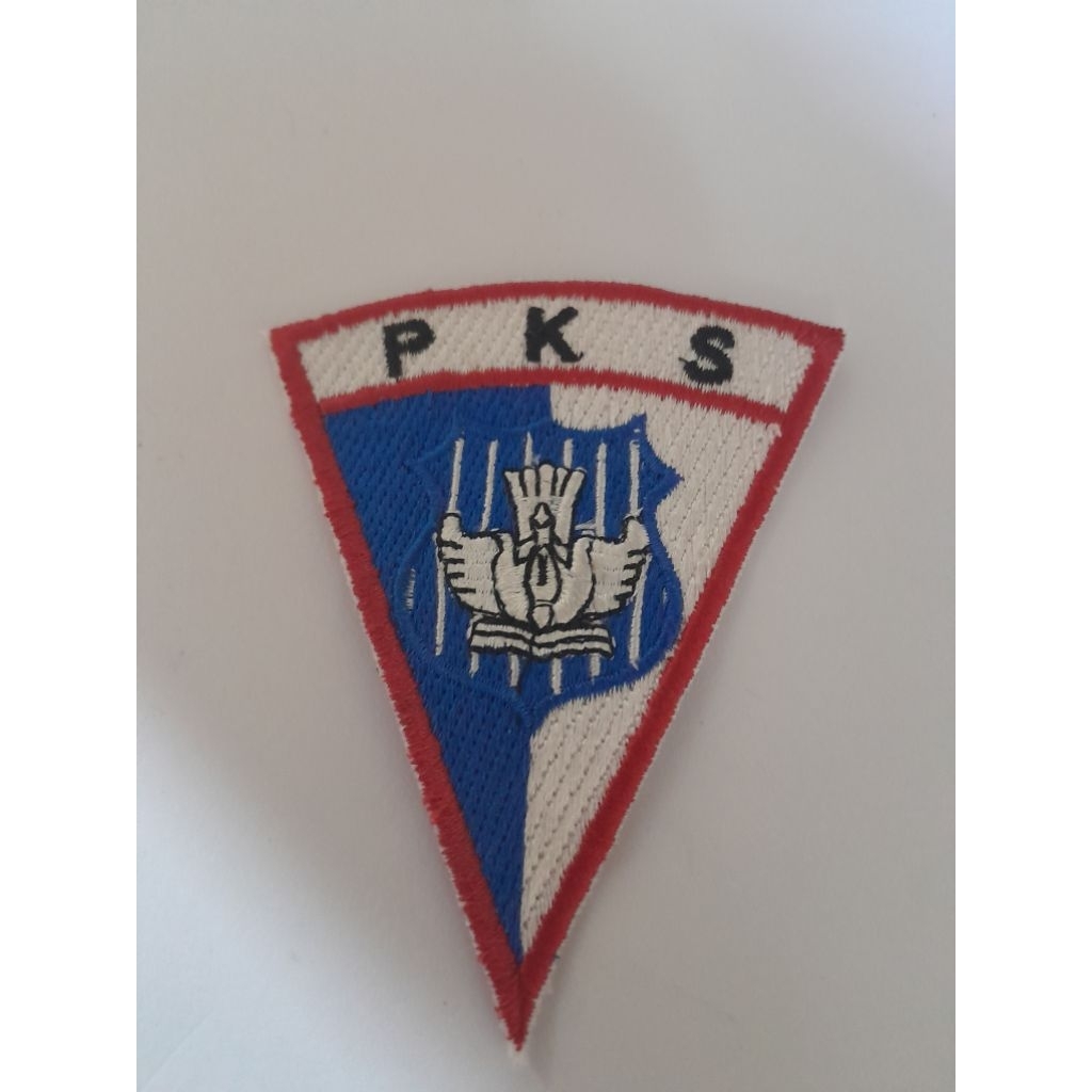 LOGO PKS (PATROLI KEAMANAN SEKOLAH ) dan wing PKS