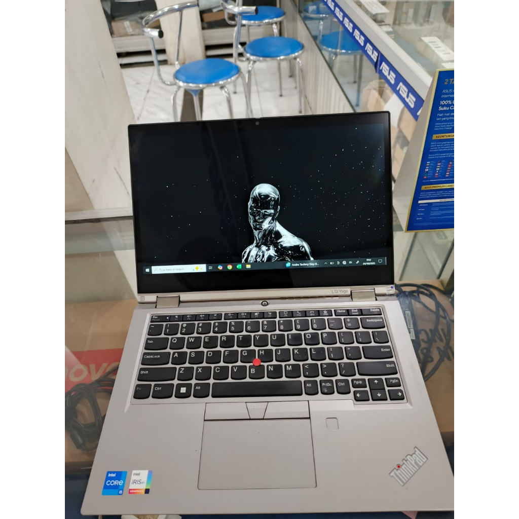 LAPTOP LENOVO THINKPAD YOGA L13 CORE i5 Gen 11 RAM 8GB SSD 512GB 13.3" WIN 11  GARANSI