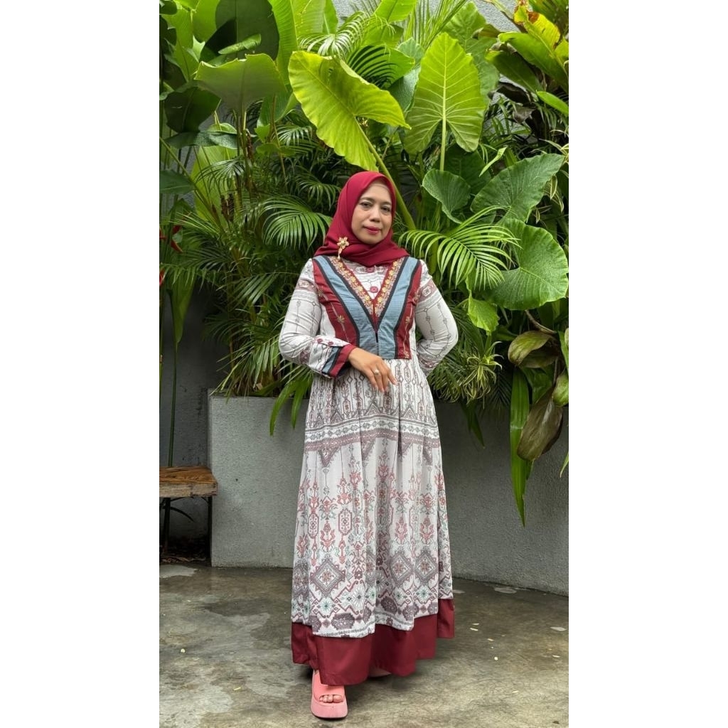 Gamis Zarifa Afshari T-1025013 by tuneeca