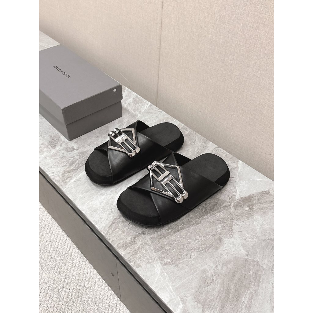 Sandal BYur Metal Logo Slide Sandal