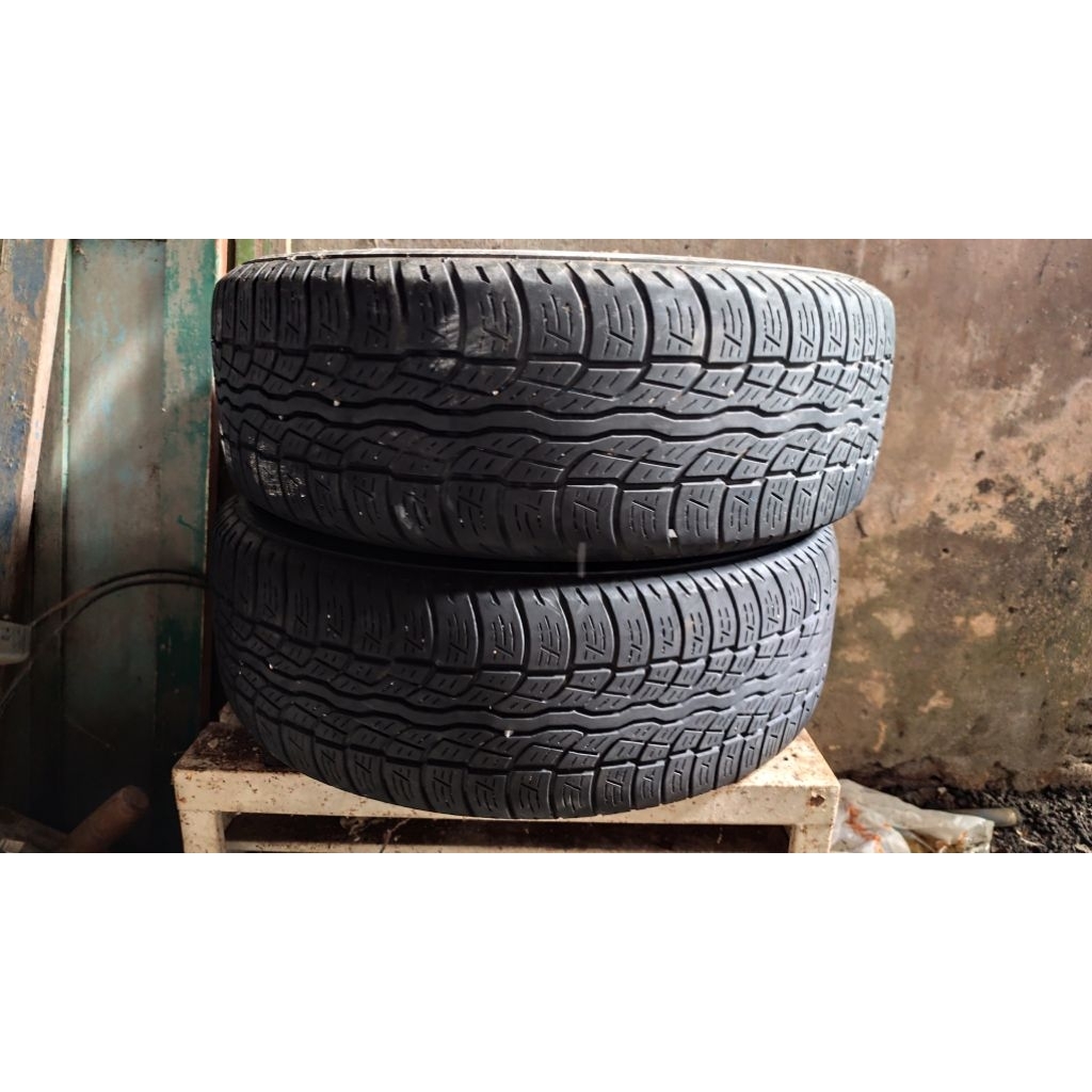 Ban Bridgestone Dueler H/T 235/60R16