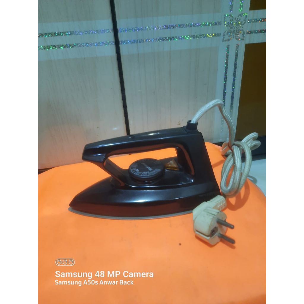 Setrika Nasional Second/Bekas